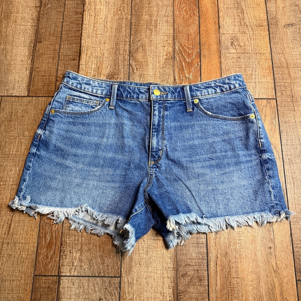Universal Thread Women’s Cutoff Blue Jeans Denim Shorts Size 14